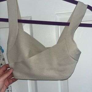 Artizia cross crop top